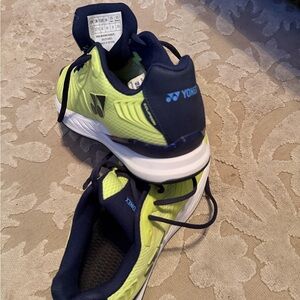 Yonex Women’s Tennis Shoes - Neon Yellow & Navy